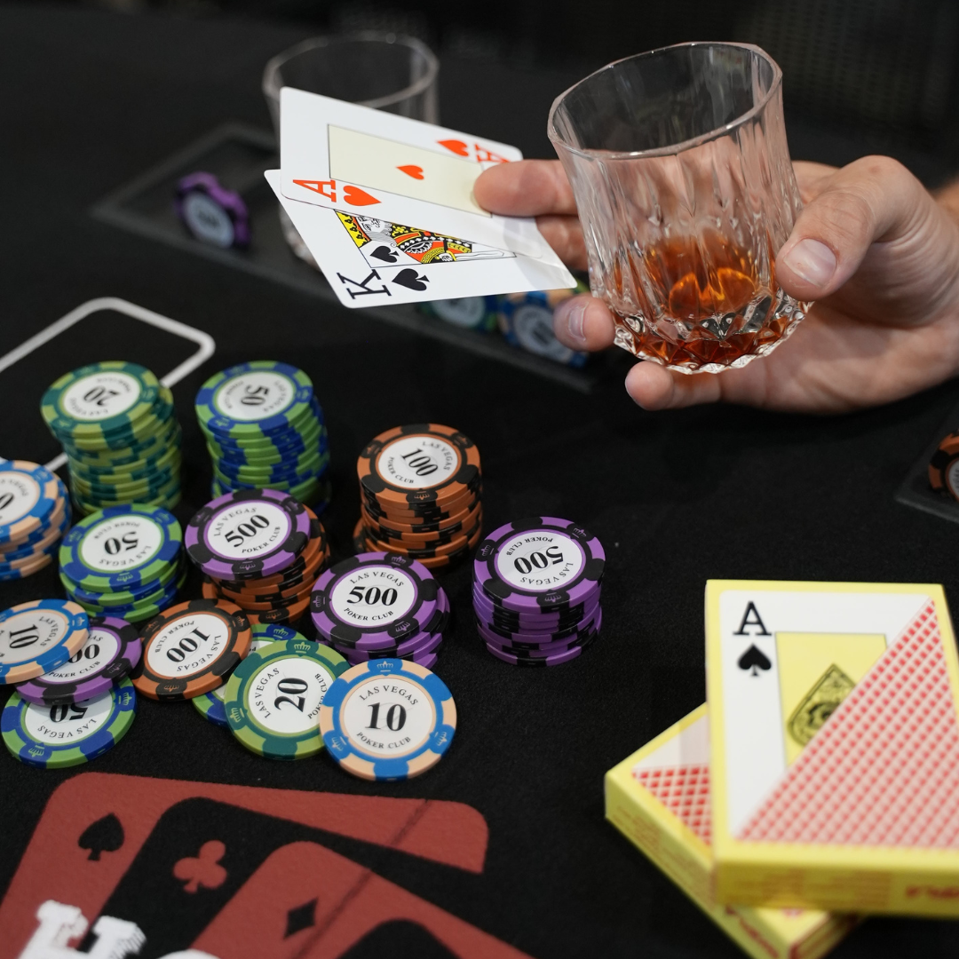 TABLE TOPPER + CASINO KIT